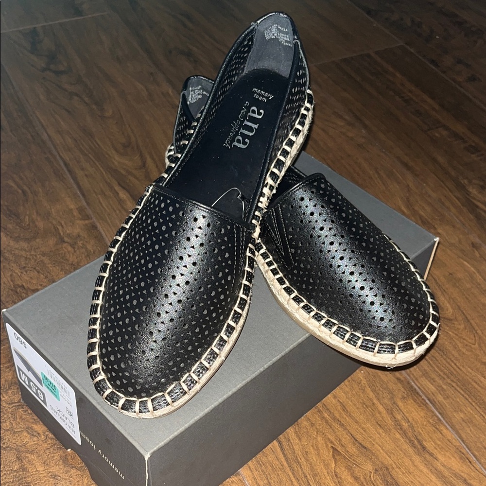 a.n.a Black Perforated Flats